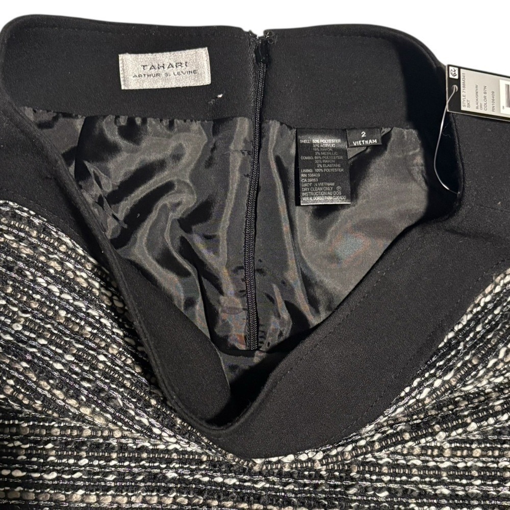 NWT Tahari Black & Gray Tweed Pencil Skirt Size 2 Fitted Y2K Clueless Classic - Picture 4 of 5